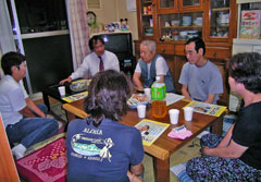 荒本でひらかれているさかぐち囲む会