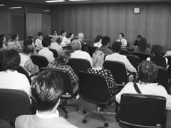 判決からただちに対市抗議行動にたつ（５月22日 広島）